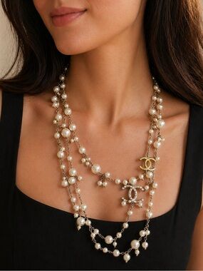 Chanel CC Pearl & Charm Necklace